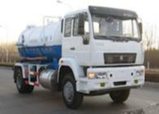 HOWO 14m3 SINOTRUK 4x2 Fecal Sewage Sucking Truck