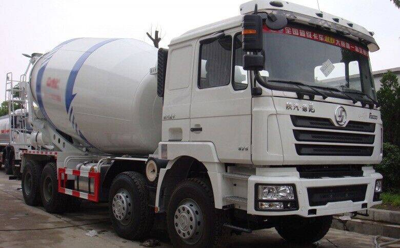 SHACMAN F3000 8×4 Concrete Mixer Truck