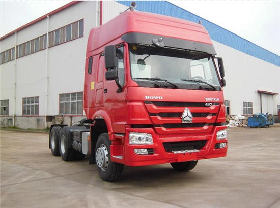 SINOTRUK HOWO 6X4 371hp Tractor Truck