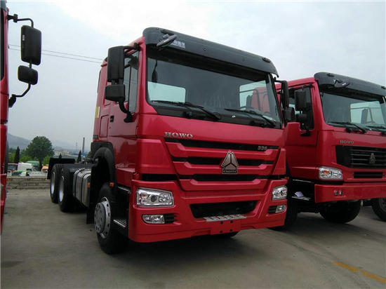 SINOTRUK HOWO 6X4 Tractor truck, 266hp-420hp